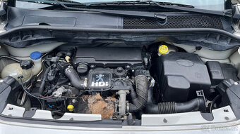 Peugeot 1007 1.4 HDi, 50 kW (2005) - 9