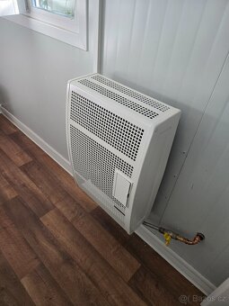 Mobilní buňka s předsíní - 9