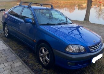 Toyota Avensis T22 2.0 94kw Liftback - 9