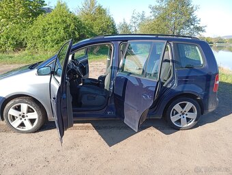 VW Touran 2.0 TDI BKD 2005 - 9