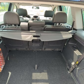Opel Zafira B 2.2 110kW benzín 2009 - 9
