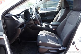 Toyota RAV4 Hybrid 4x4 2021 výbava Active s paketem Bussines - 9