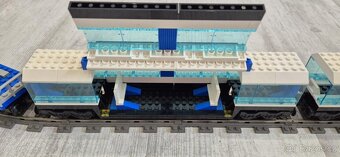 LEGO 4560,4561 9V VLAK + vagóny - 9