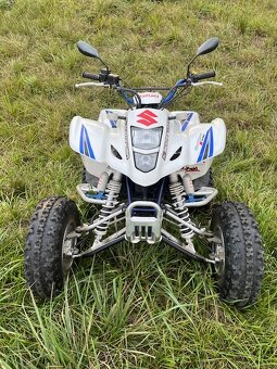 Suzuki LTZ 400, bílé SPZ, výborný stav - 9