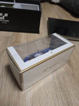 Gran Turismo Sport Collector's Edition (PS4) - 9