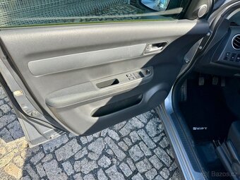 Suzuki Swift 1.5 16V Sport - 9