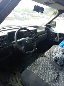 VW Transporter 2.5 TDi Long Pětiválec po velkém servise - 9