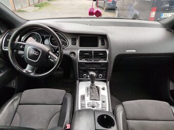 Audi Q7 3.0tdi S line, 7 míst, pružiny - 9