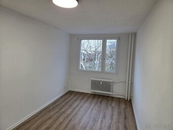 Pronájem bytu po rekonstrukci 3+1, Javorová, bl.525, č.p.309 - 9