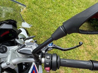 BMW R1250r HP - 9