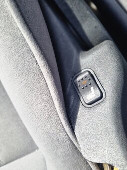 Alfa Romeo 147 1.6 88kw klima - 9