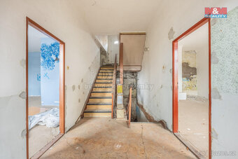 Prodej rodinného domu, 280 m², Buštěhrad, ul. Sladkovského - 9
