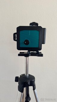 4D křížový laser se stativem – 16 linií, dálkové ovládání - 9