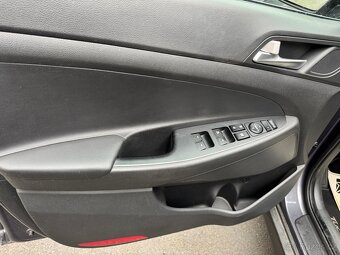 Hyundai Tucson, 150tis KM, Automat, Navi, Xenon - 9