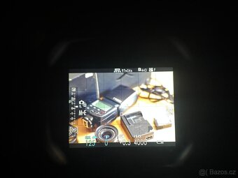 Fujifilm X-Pro 2 + příslušenství - 9