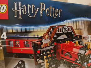 LEGO® Harry Potter™ 75955 Spěšný vlak /balíkovna za 30kč - 9