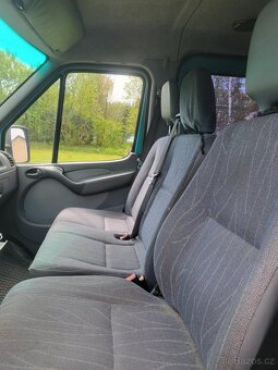 Mercedes sprinter.... R.v.2003. 6 míst - 9
