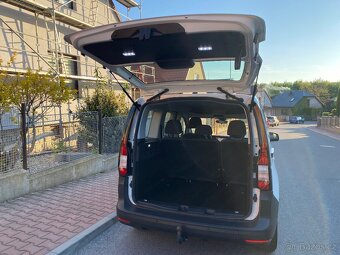 VW Caddy 2.0TDI 75kW klimatronic DPH - 9