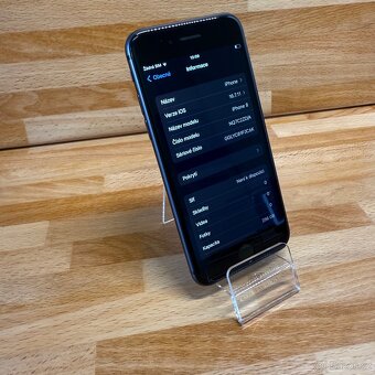 iPhone 8 256GB, černý (12 měsíců záruka) - 9