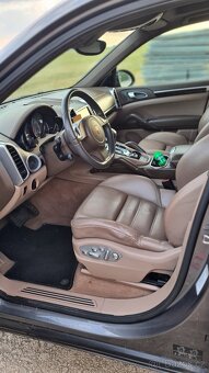 Prodam Porsche Cayenne - 9