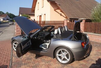 BMW Z4 2.5i (141kw) manuál, dovoz DE, XENONY, SUPER STAV - 9