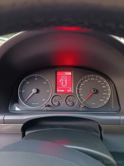 Volkswagen touran cross 2.0 tdi 125kw r.v. 2007 - 9