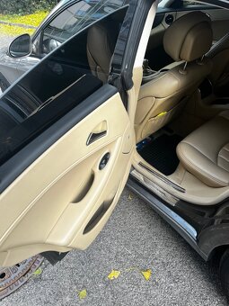 Mercedes Benz CLS 3.0 - 9