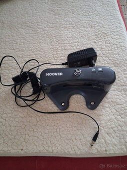 Prodám robotický vysavač HOOVER výška 7 cm - 9