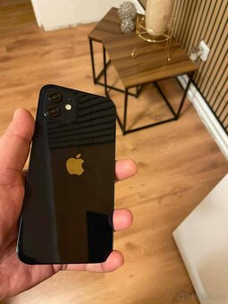 IPhone 12 - 9