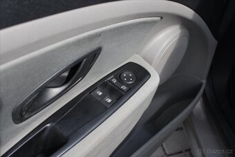 Renault Mégane 1.6i 16V KLIMA ČR (2010) - 9