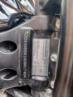 Aprilia Tuono 125 - 9