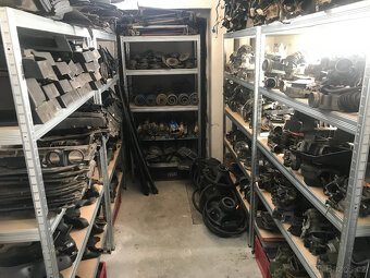 Náhradní díly BMW E30,E28,E24,E21,E12,E32 - 9