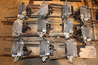 Tatra v12 biturbo motor - 9