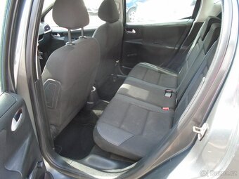 Peugeot 207 1.6 HDI - 9