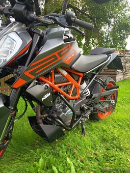 KTM Duke 125 2022 - 9
