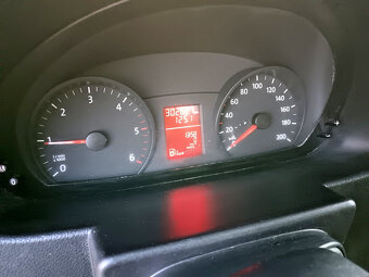 VW CRAFTER 2.0 L3H3 NOVÉ ROZVODY - 9