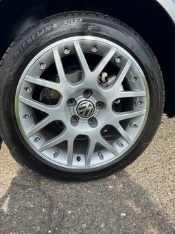 VW Passat VV8, ČR původ, 4x4 automat - 9