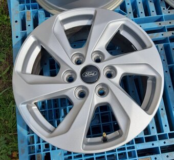 6x120 orig alu Ford Transit + TPMS nove pro rok 2024 nahoru - 9