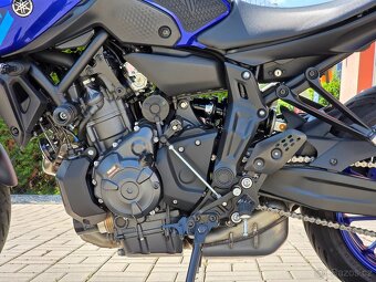 Yamaha MT-07, původ ČR, záruka do 9/2026,doplňky za 25.000Kč - 9