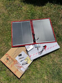 Solární panel 100W s měničem napětí - 9