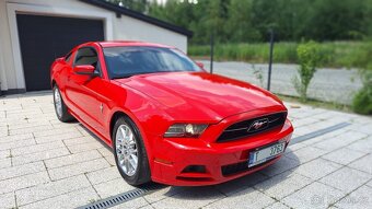 FORD MUSTANG 3.7 PREMIUM 2013 - 9