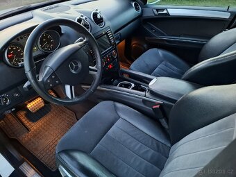 Mercedes ML350 4Matic AMG v plné výbavě, benzín 200kW. - 9
