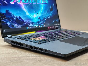 2K 165HZ_GIGABYTE AORUS 16X_i7-14650HX_16GB_RTX 4070 8GB - 9