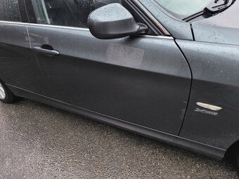 Bmw e90 330d 180kw veškeré náhradní díly z vozu - 9