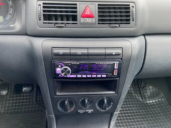 Škoda Octavia 1.6 MPi LPG,Tempomat,Klima,Tažné - 9