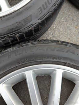 Litá kola 5x112 VW 225/45/ r17 - 9