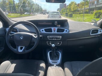 Renualt Megane Scenic III 1.9 DCI 96kW - 6 kvalt - 7/2025 - 9