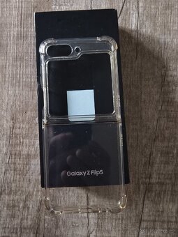 Samsung Galaxy Z Flip5 8GB/512GB zelená - 9