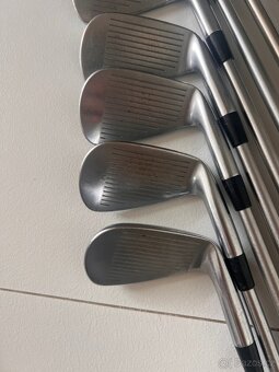 Mizuno + Ping Komplet golfová sada pro leváky - 9