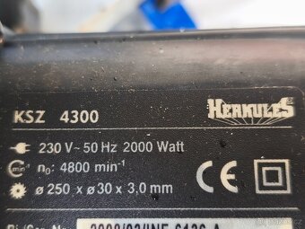 Prodám VELKOU NEPOUŽITOU pokosovou pilu s posuvem Herkules K - 9